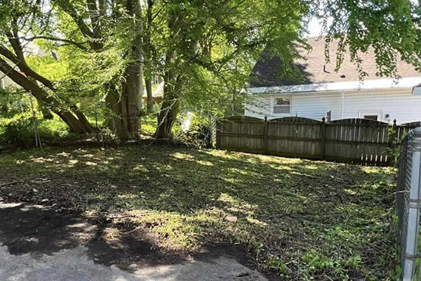 Utica Spring & Fall Cleanups